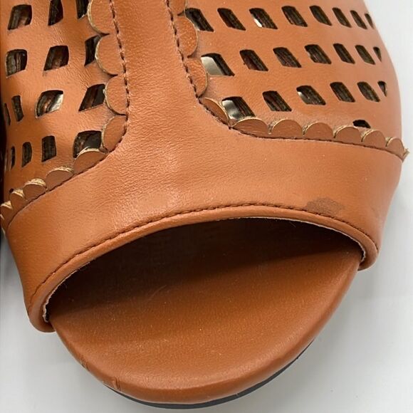 Pierre Dumas Lattice Suede Tan Ankle Heel with Peep Toe 7.5 B69 - Picture 6 of 11